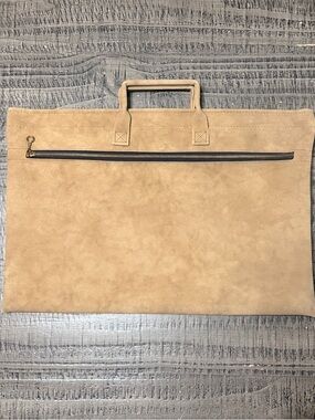 Vtg. Hazel Genuine Mojave Suede Portfolio Tote Bag in Tan (1970’s)
